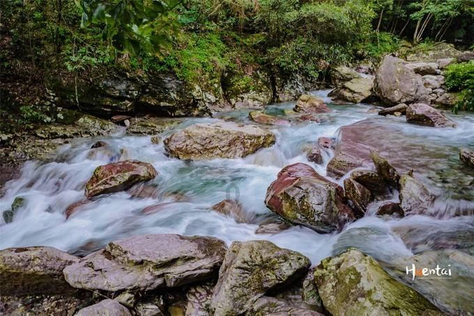 逃离冰淇淋岛屿
